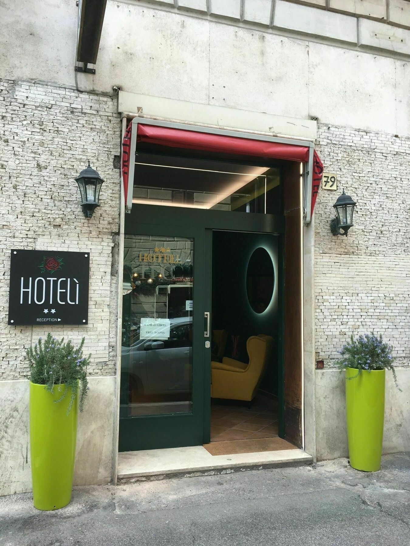 Hoteli Roma Ngoại thất bức ảnh